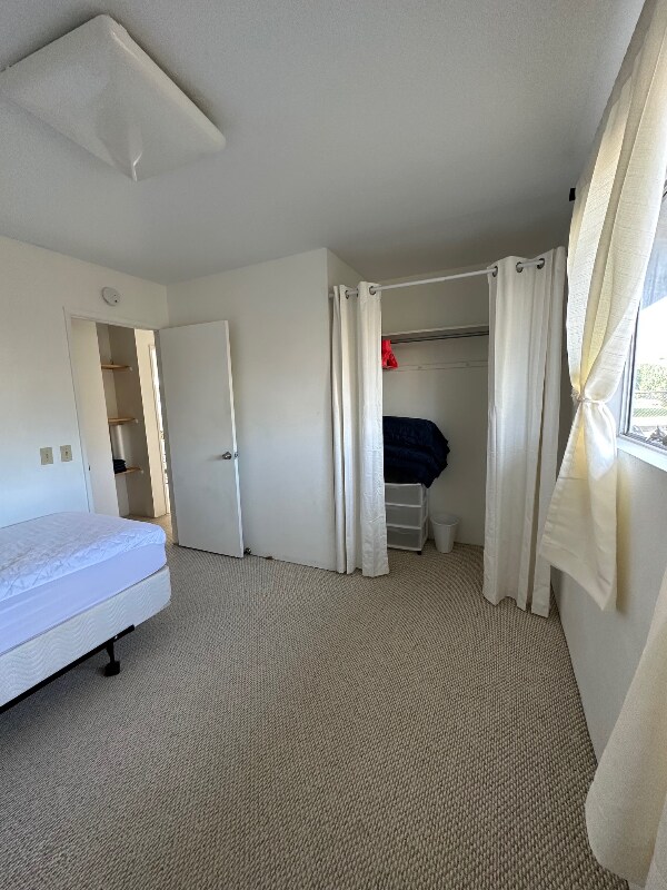 Building Photo - 173 Kuhilani St