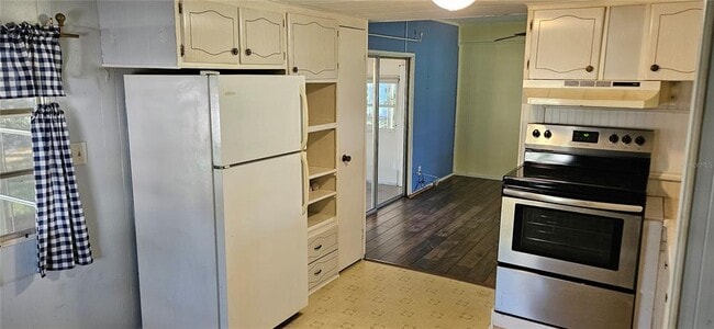 Building Photo - 4641 Orange Blossom Dr