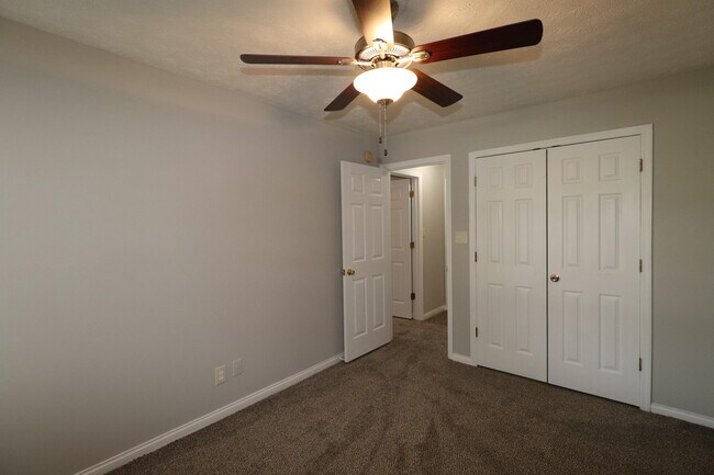 Building Photo - 149 Allison Cir