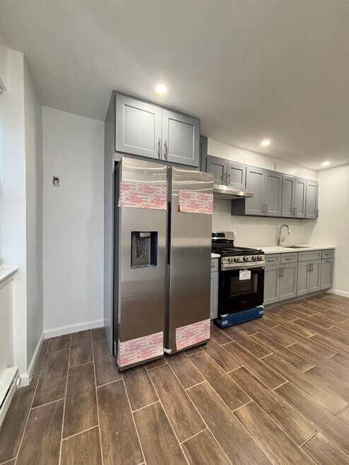 Building Photo - 4252 Monticello Ave