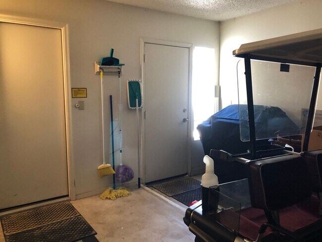 Building Photo - 1364 Leisure World