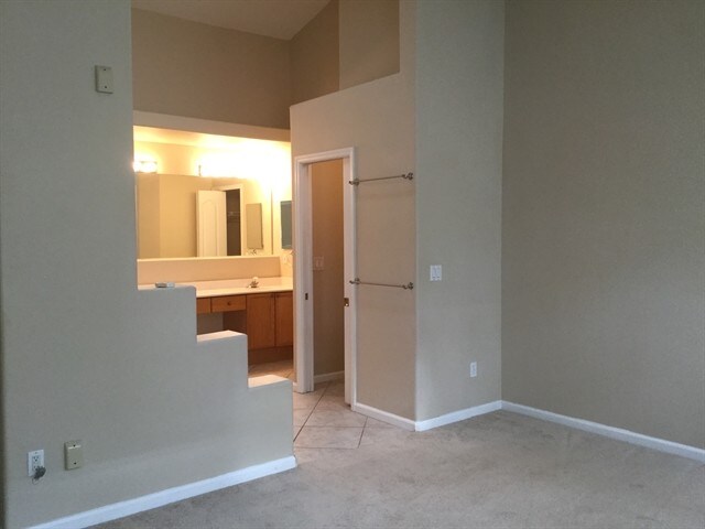 Building Photo - 2609 Meadow Oaks Loop