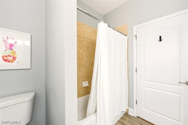 Building Photo - 8047 Princeton Dr