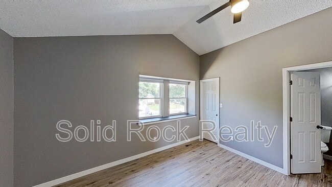 Building Photo - 4325 Allesandro Dr