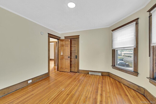 Building Photo - 100 Academy Ave