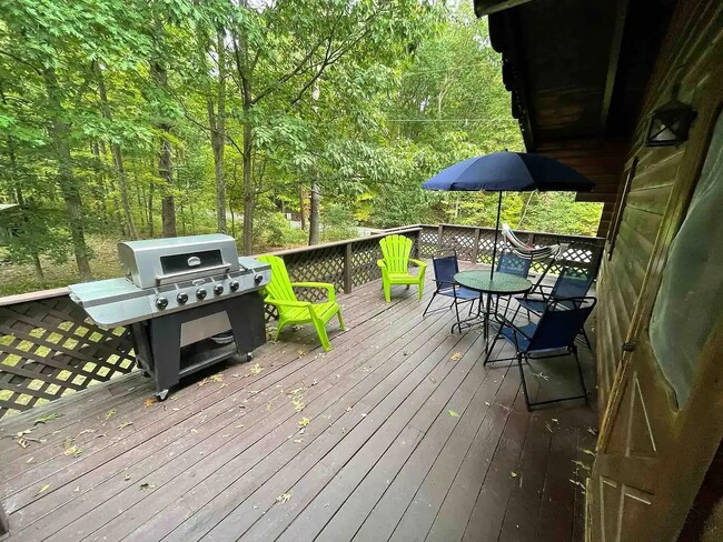 Building Photo - 58 Valk Rd