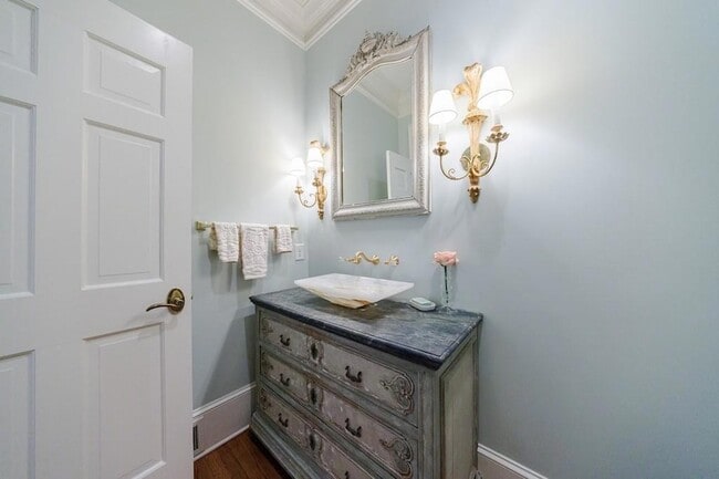 Building Photo - 25 Asheworth Ct NW