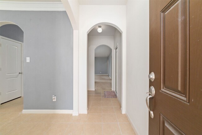 Building Photo - 12054 Fairquarter Ln