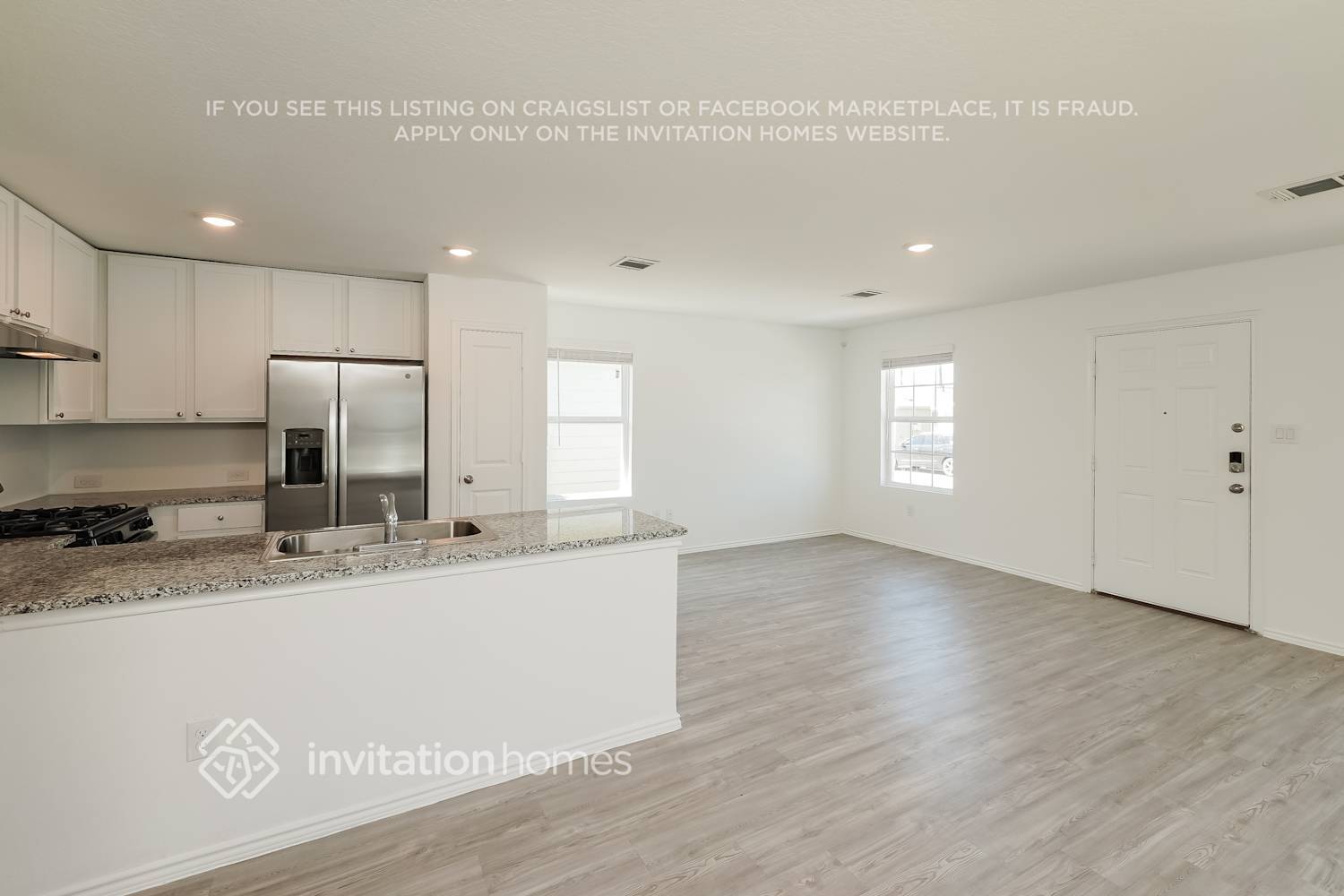 Building Photo - 8314 Piedra Medina