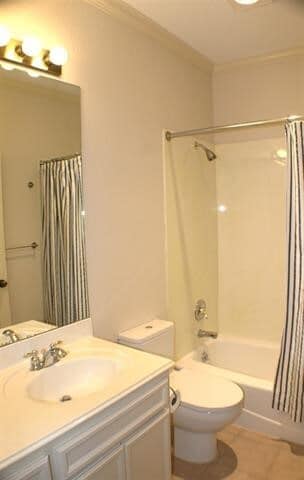 Building Photo - 7745 Pecan Dr