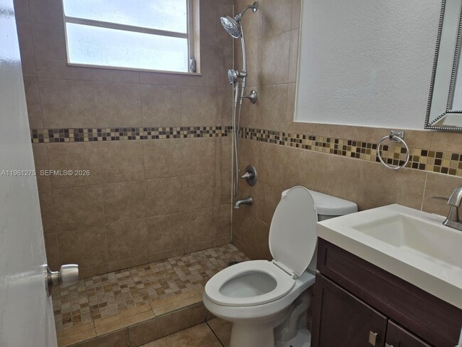 Building Photo - 14842 SW 297th Terrace