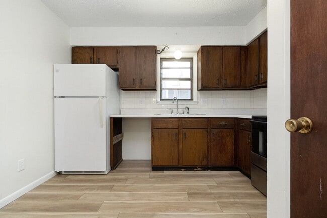 Building Photo - Quality Home Management