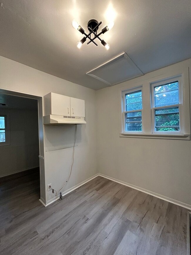 Building Photo - 1224 Eclipse Pl