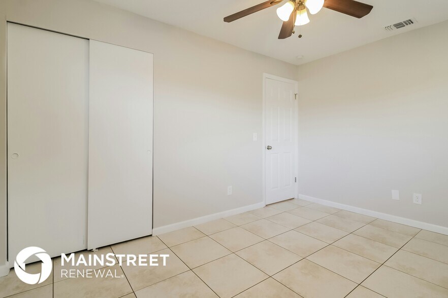 Building Photo - 8158 Troxler Dr