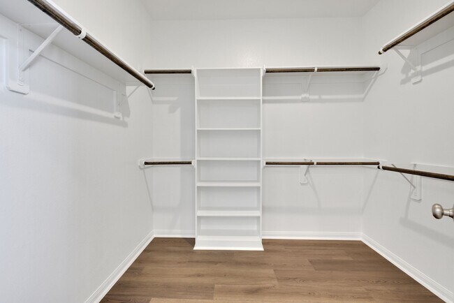Building Photo - 3110 Millwork St