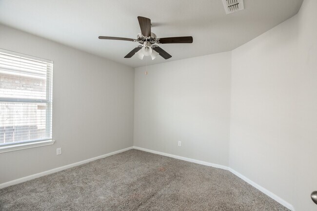 Building Photo - 1407 Wheatland Terrace Ln