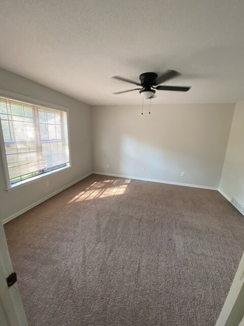 Building Photo - 2768 Welchlawn Cove