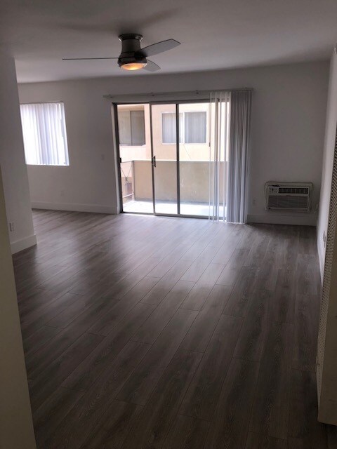 Building Photo - 216 S Occidental Blvd