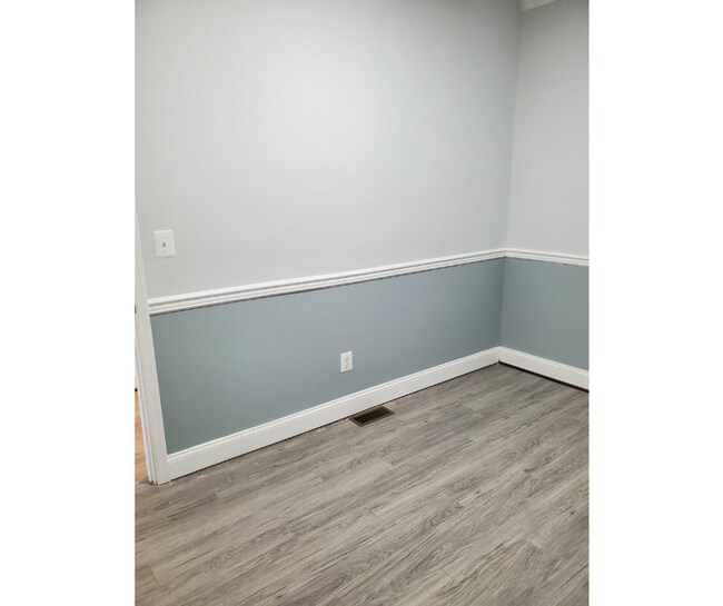 Building Photo - 2838 Washington Blvd