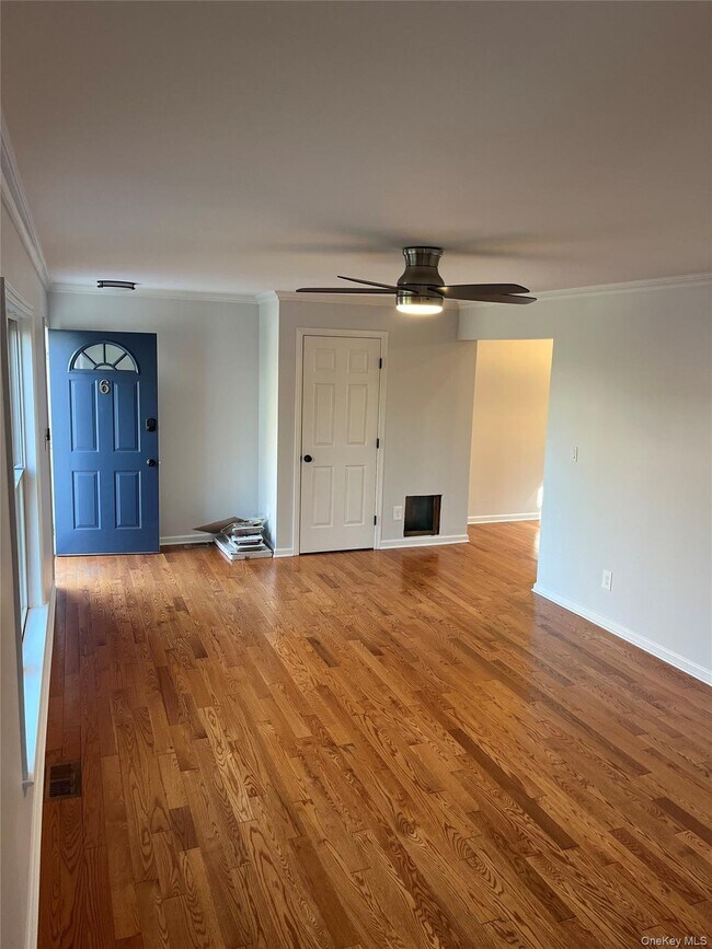 Building Photo - 6-8 Marion Ave