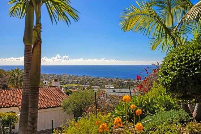 Building Photo - Mystic Hills Ocean View Home
