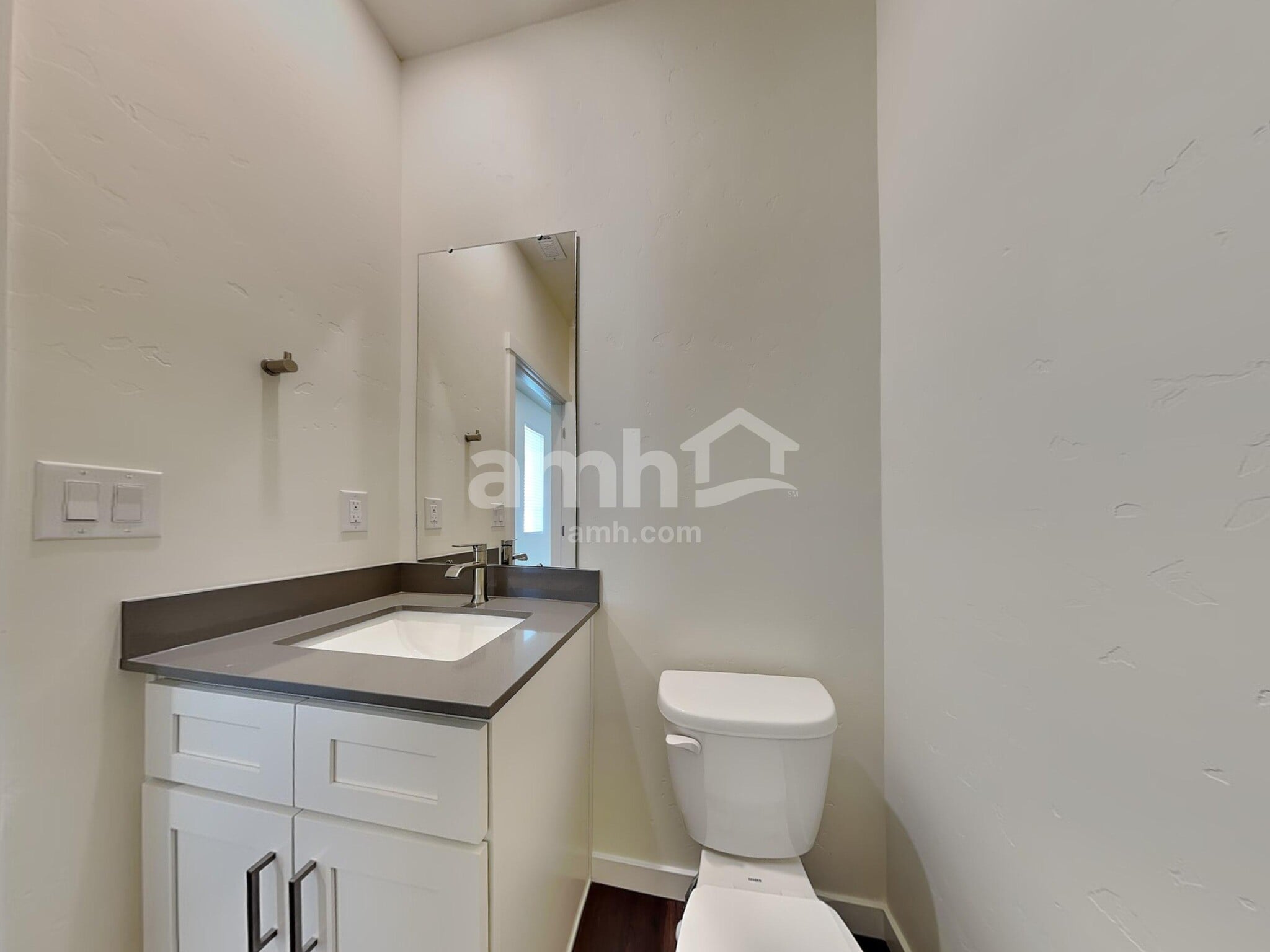 Building Photo - 9364 W Shumard St