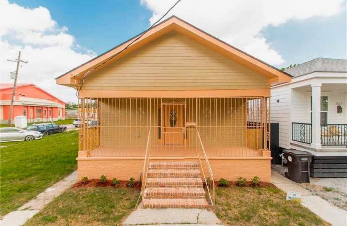 Building Photo - 2625 S Galvez St