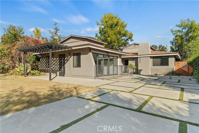 Building Photo - 4536 Maycrest Ave