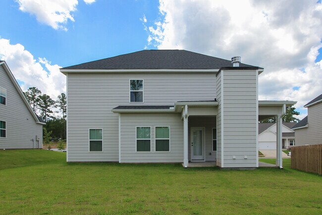 Building Photo - 2036 Warbler Dr