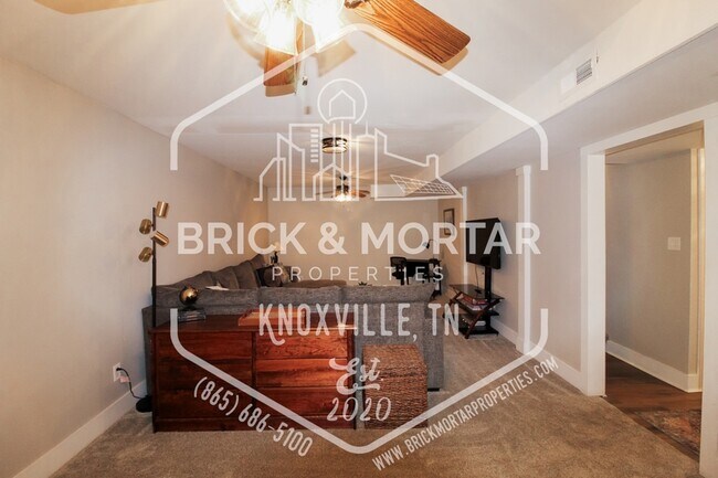 Building Photo - 503 Busbee Rd