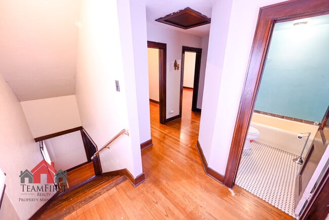 Building Photo - 1232 Eliza St