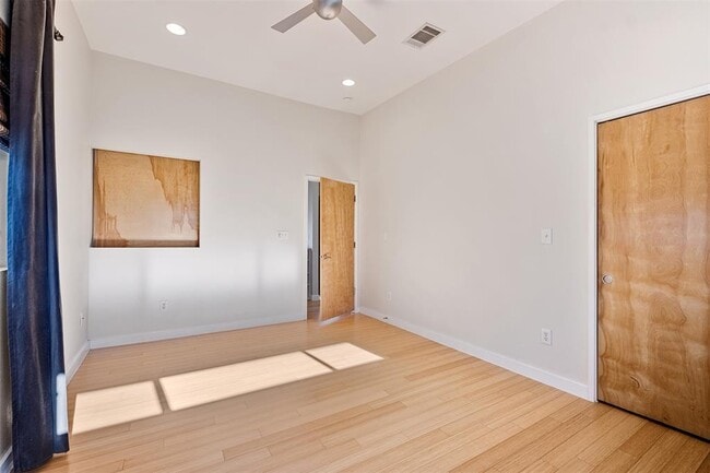 Building Photo - 5513 Agatha Cir