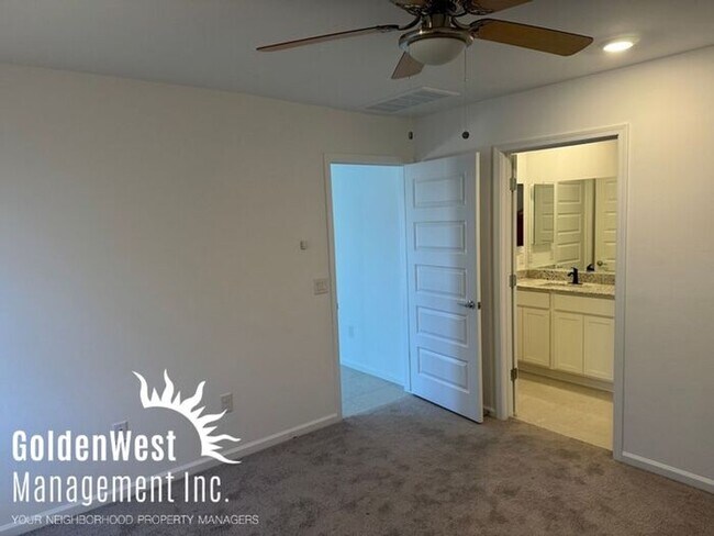 Building Photo - Beautiful 3Bdm 2Ba Home in the Community of Vail