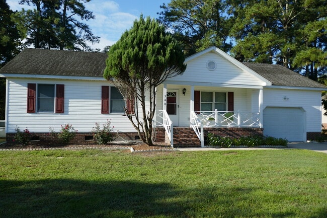 Building Photo - 368 Country Club Rd