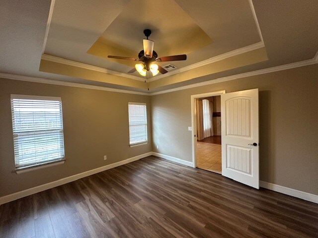 Building Photo - 640 SW 6th St