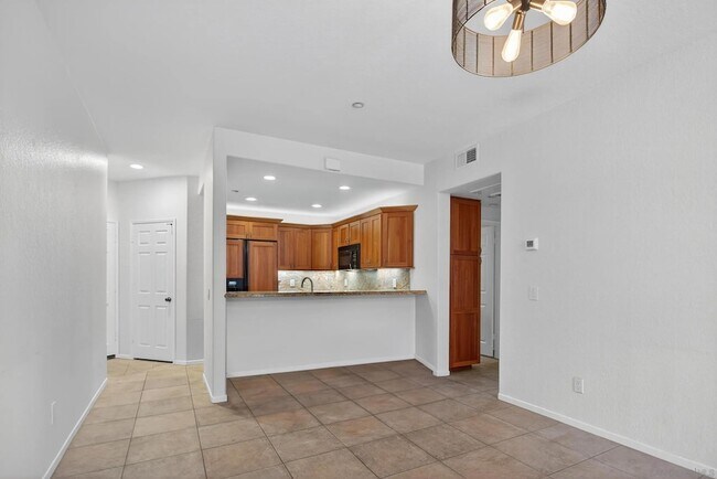 Building Photo - 3620 Third Ave