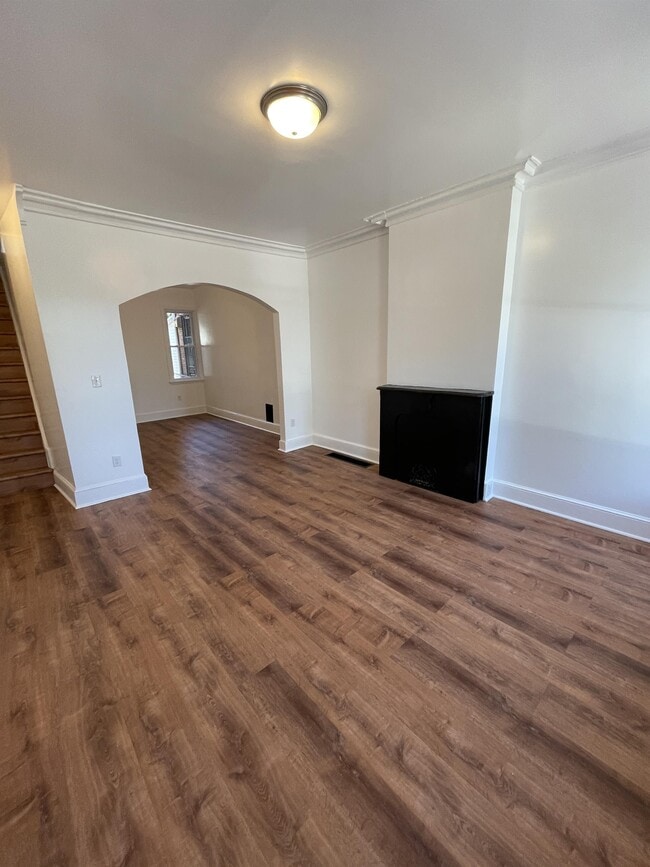 Building Photo - 514 Stevens St