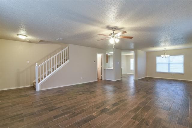 Building Photo - 2106 Delaford Dr