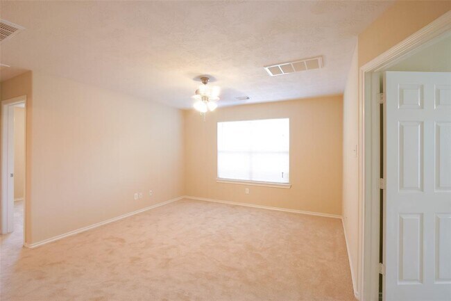 Building Photo - 20223 W Lakebridge Ln