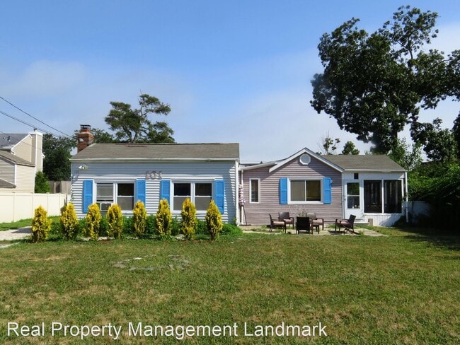 Primary Photo - 2 br, 1 bath House - 101 Trafalgar Drive