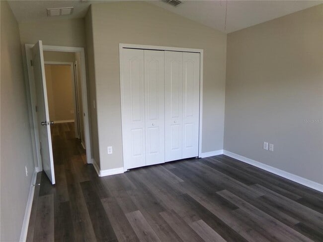 Building Photo - 523 Laguna Mill Dr