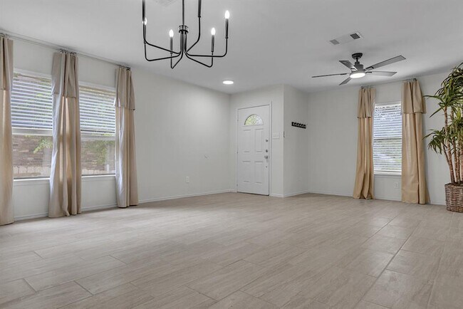 Building Photo - 1413 Baffin Cove