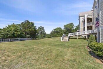 Building Photo - Lake view Condo in the middle of Branson