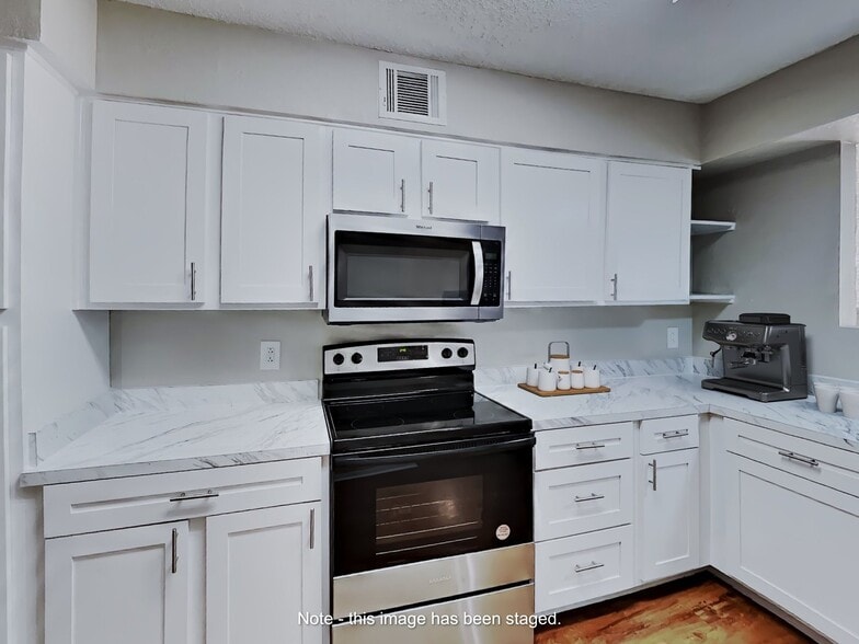Building Photo - 3255 C 62nd St
