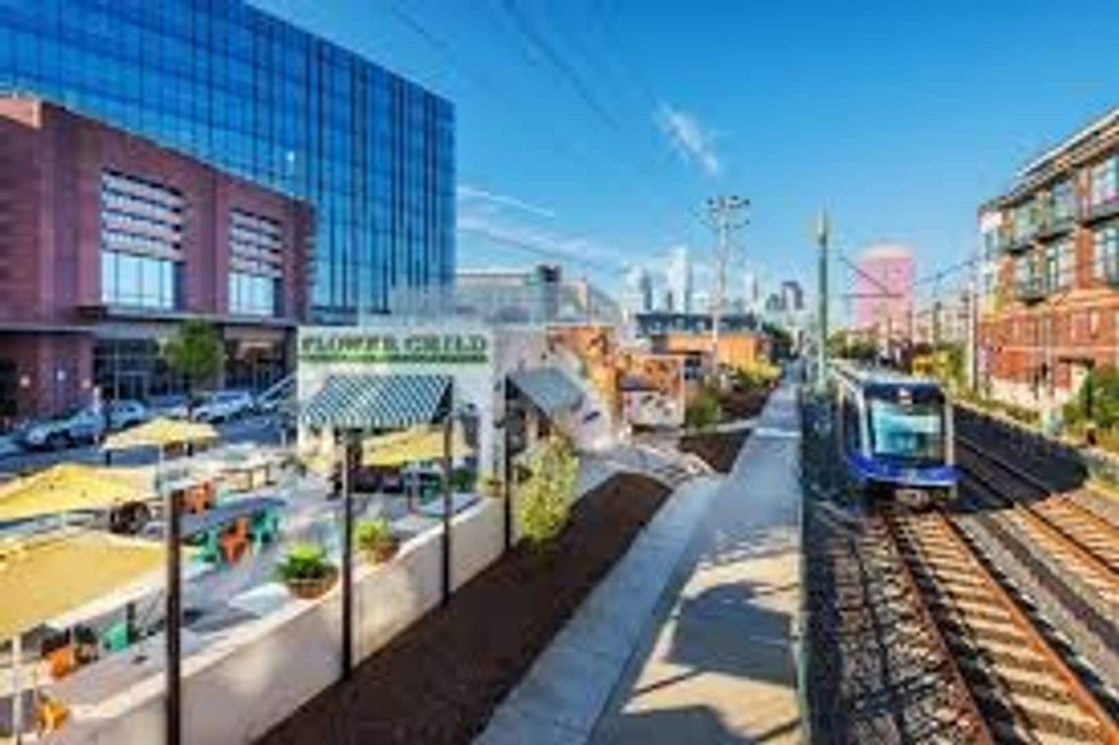 Building Photo - 317 Music Hall Wy