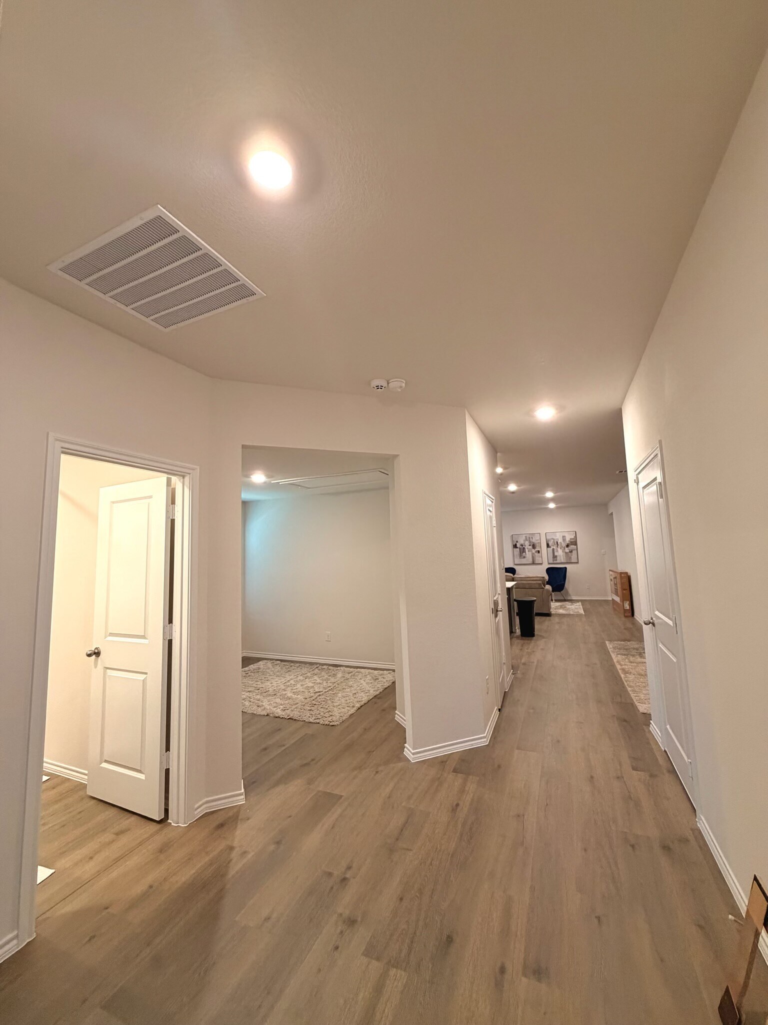 Building Photo - 1320 Stuarts Forest Dr