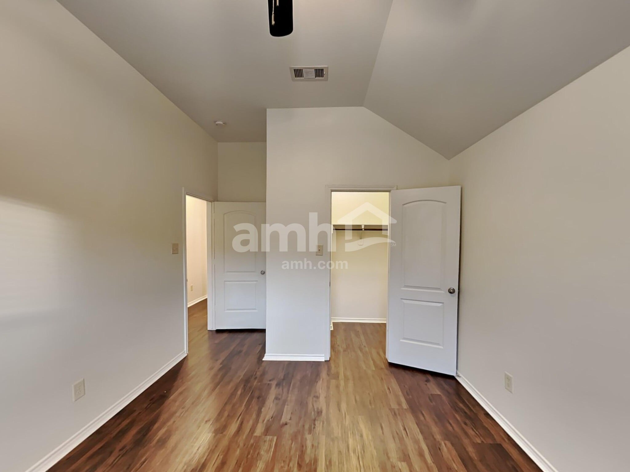 Building Photo - 1323 Laura Hills Ln