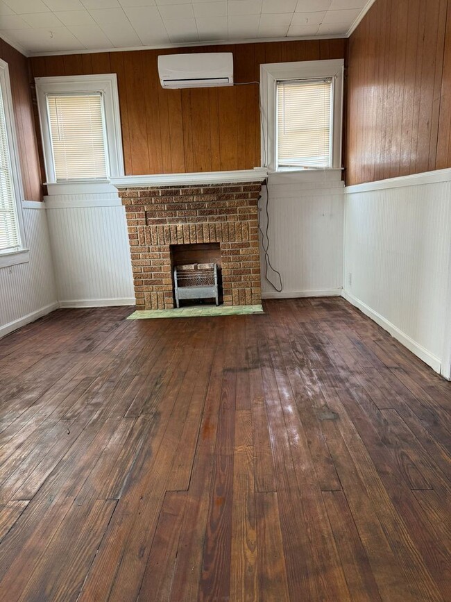 Building Photo - 2210 18th St