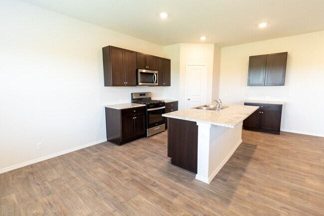 Building Photo - 50% Security Deposit! Smart-Home 3BR w/ Covered Patio in Legendary Trails – San Antonio