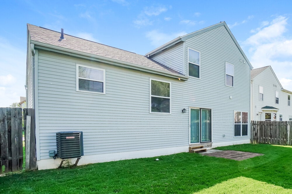 Building Photo - 5664 Dashshund Ct